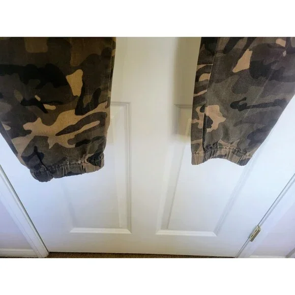Men's Victorious Camo Cargo Jogger Pants - Size XL - Picture 4 of 7